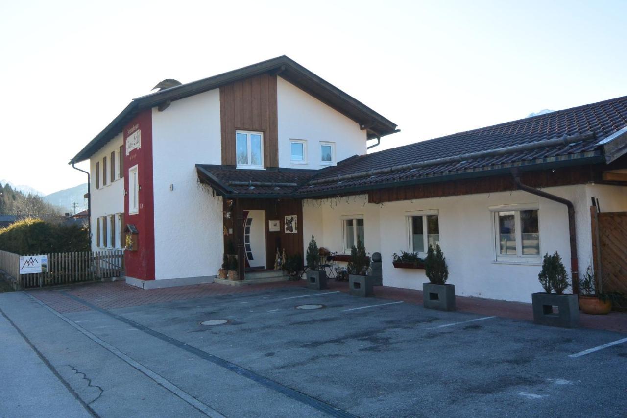 Ferienwohnungen Haus Erli Mittenwald Exterior foto